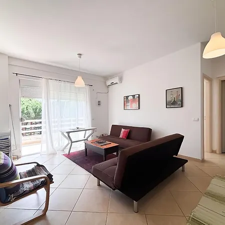 Your Lura Getaway Apartment *